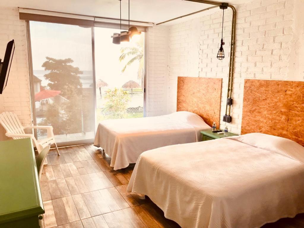 Hotel "Casa Mangata" Puerto Arista Ngoại thất bức ảnh