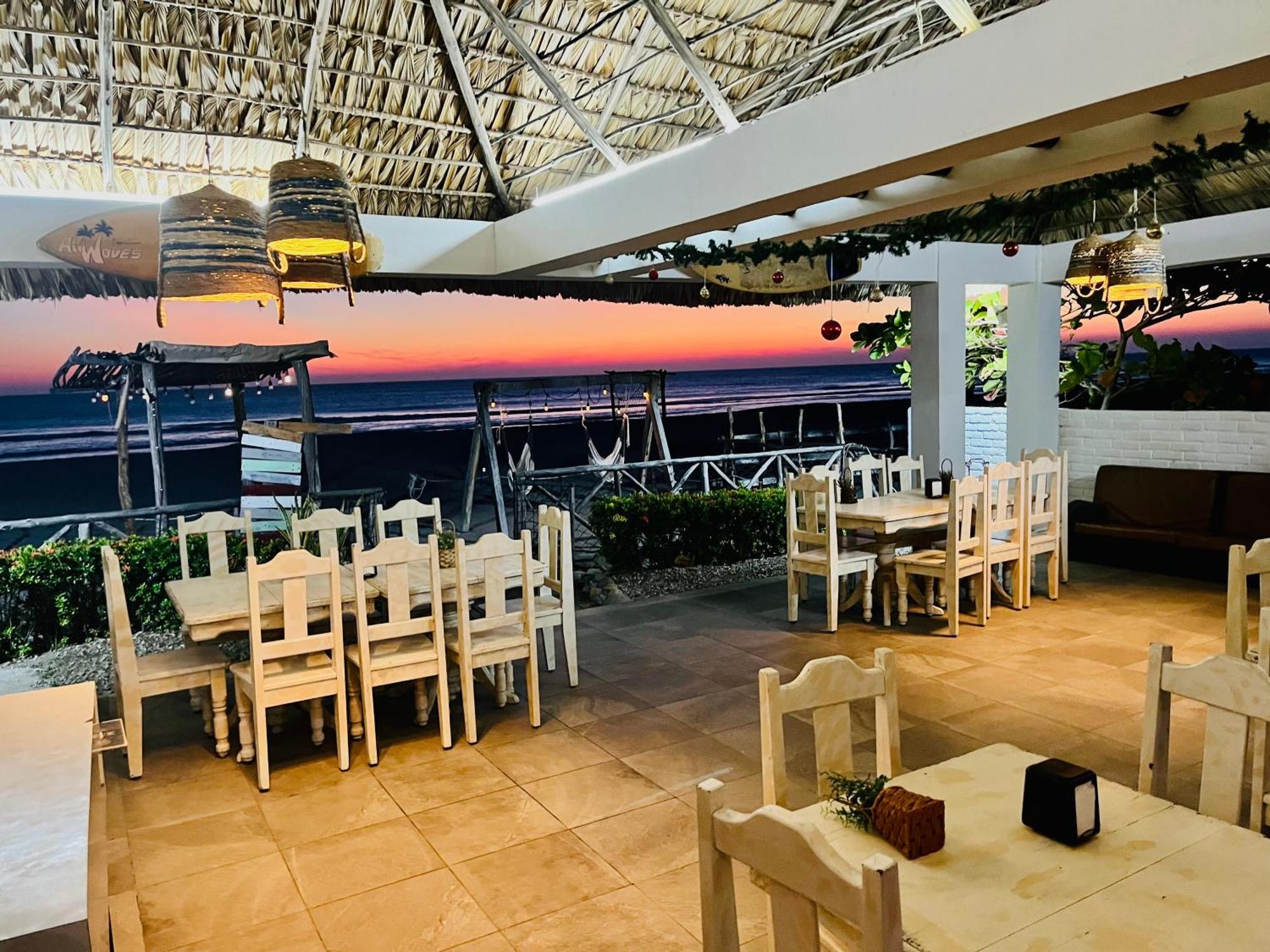 Hotel "Casa Mangata" Puerto Arista Ngoại thất bức ảnh